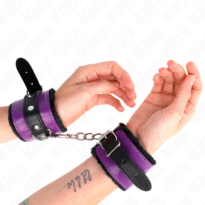 KINK - PREMIUM BLACK FUR LINED WRIST RESTS WITH ADJUSTABLE PURPLE/BLACK BELT 17-29 CM X 6 CM