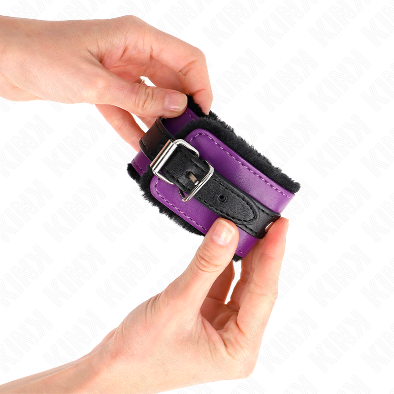 KINK - PREMIUM BLACK FUR LINED WRIST RESTS WITH ADJUSTABLE PURPLE/BLACK BELT 17-29 CM X 6 CM