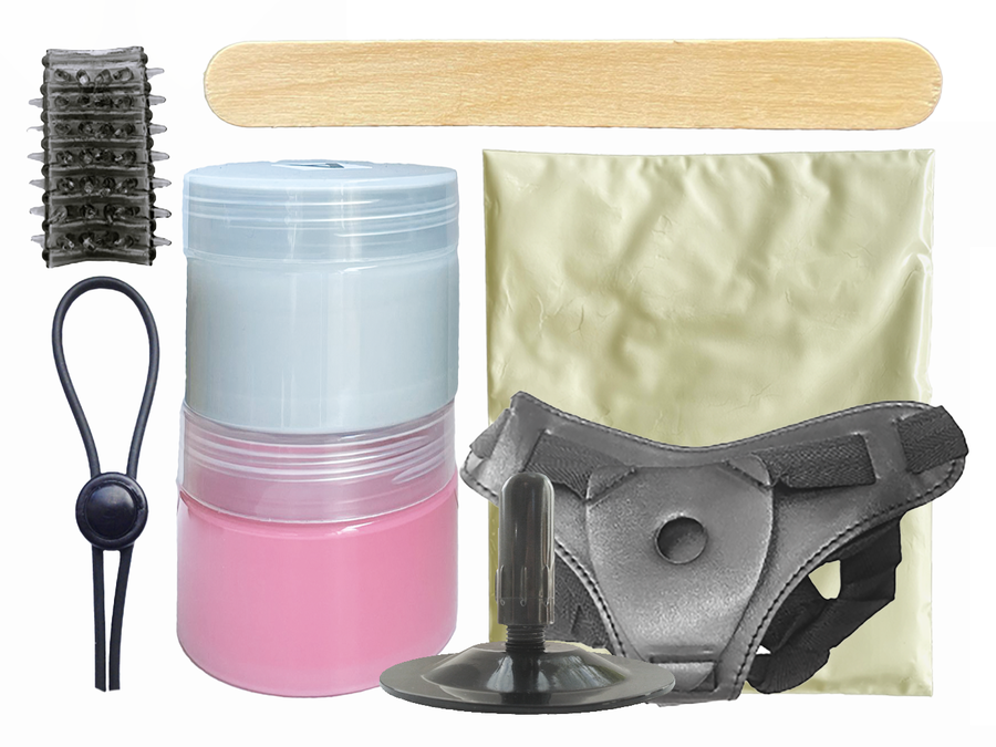 CLONEBOY - DILDO E CORREIA DE ARNÊS