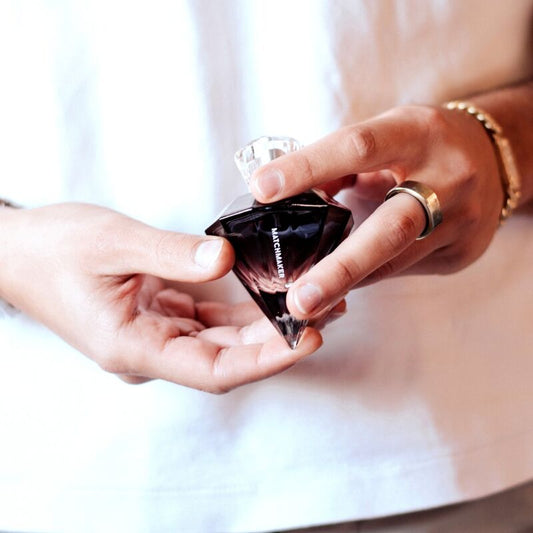 EYE OF LOVE - LGBTQ MATCHMAKER BLACK DIAMOND PERFUME PHEROMONES FOR HIM 30 ML