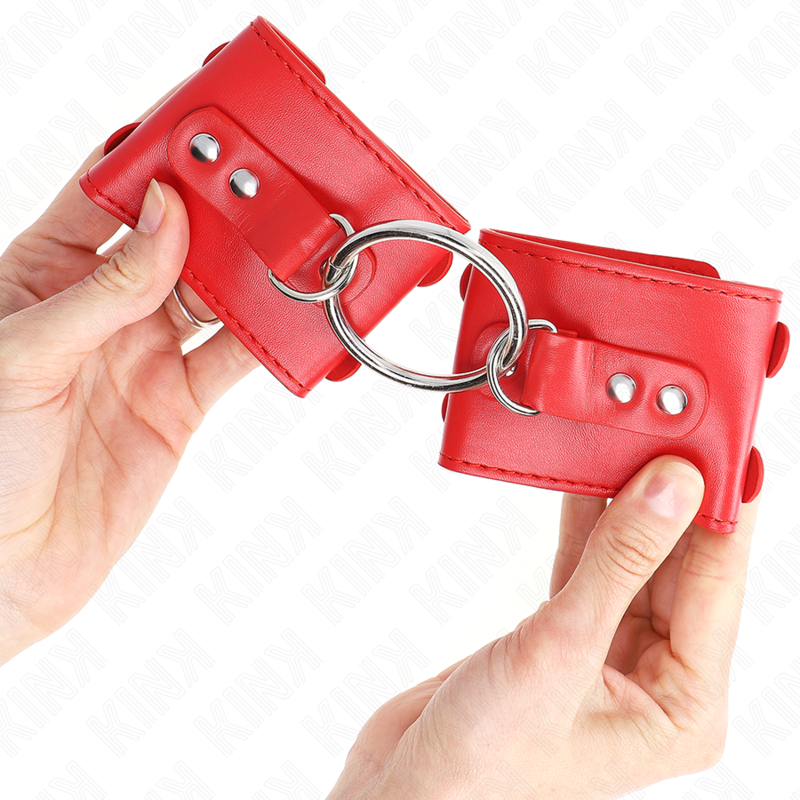KINK - Fixed Wrist Restraints with Adjustable Ring and Studs Red 17-22 cm x 6.5 cm