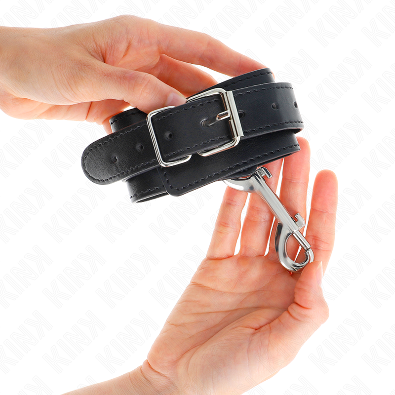 KINK - WRIST BANDS - SINGLE ROW RIVET &amp; LARGE ADJUSTABLE BLACK BUCKLE 17-28 CM X 5 CM