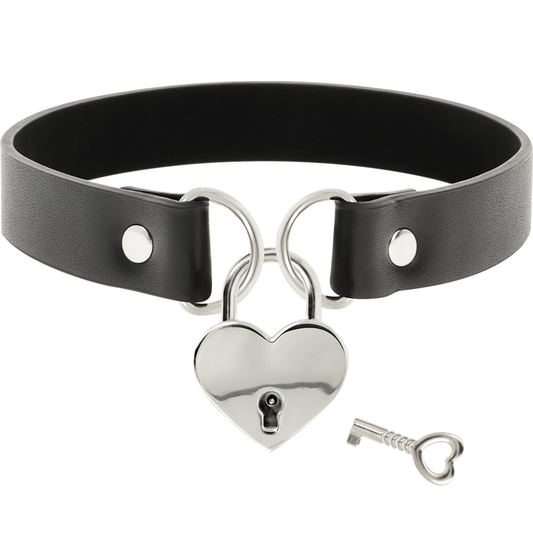 COQUETTE CHIC DESIRE - VEGAN LEATHER NECKLACE WITH HEART ACCESSORY WITH KEY?